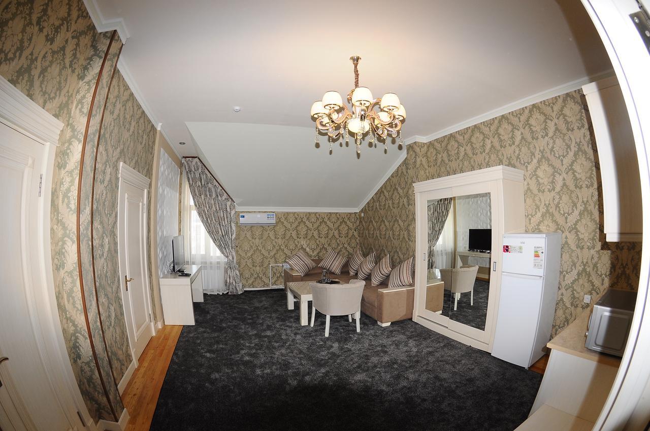 Hotel Afrosiyob Qarshi Buitenkant foto